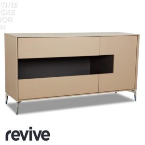 Christine Kröncke Slot Holz Sideboard Beige indirekte Beleuchtung