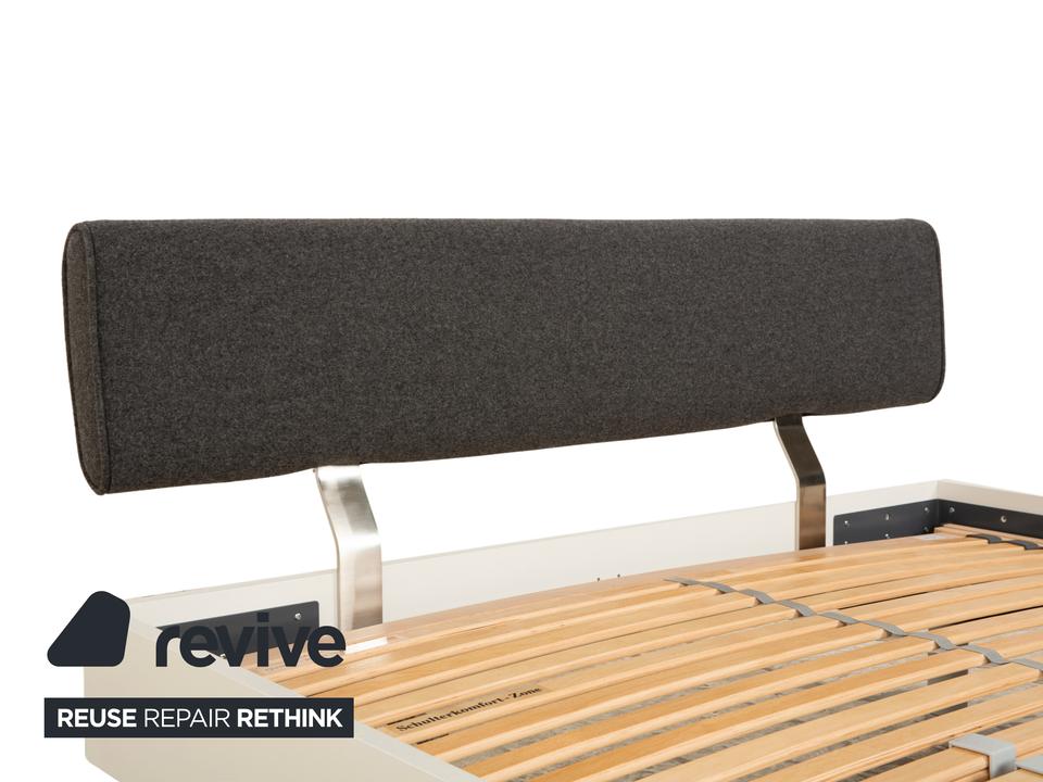 Ligne Roset Holz Bett Weiß Dunkelgrau 140 x 200 cm – Bild 5