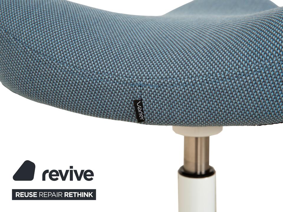 Varier Move Sitz-Steh Hocker Stuhl Stoff Blau Basis Weiß Holz – Bild 6